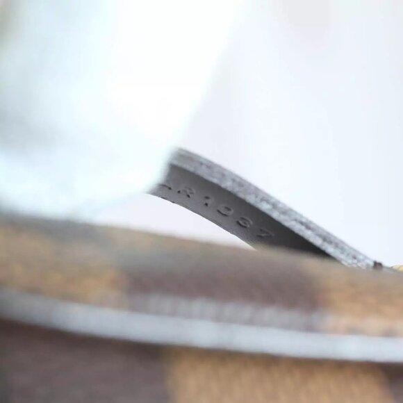 LOUIS VUITTON Damier Ebene Etui Okapi PM Pouch - Picture 6 of 16